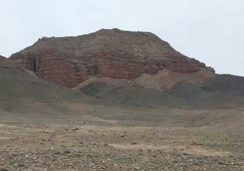 نمایی زیبا از کوه قیزیل قیه ایواوغلی
